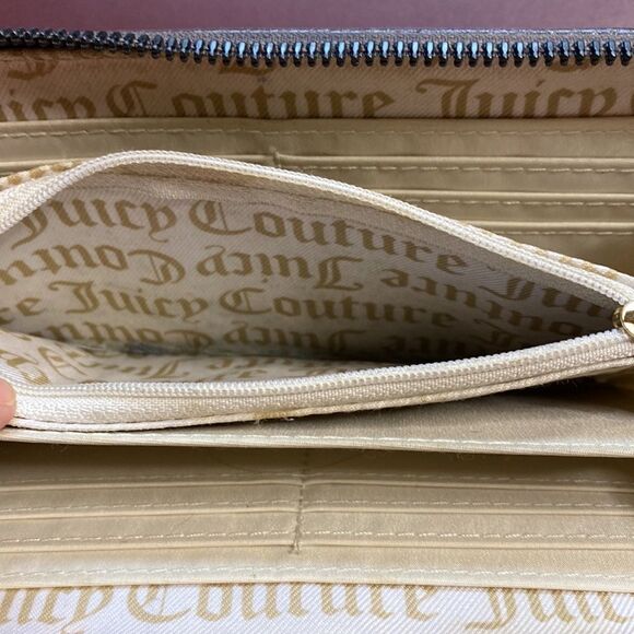 JUICY COUTURE Cross My Heart Wallet - Picture 13 of 13